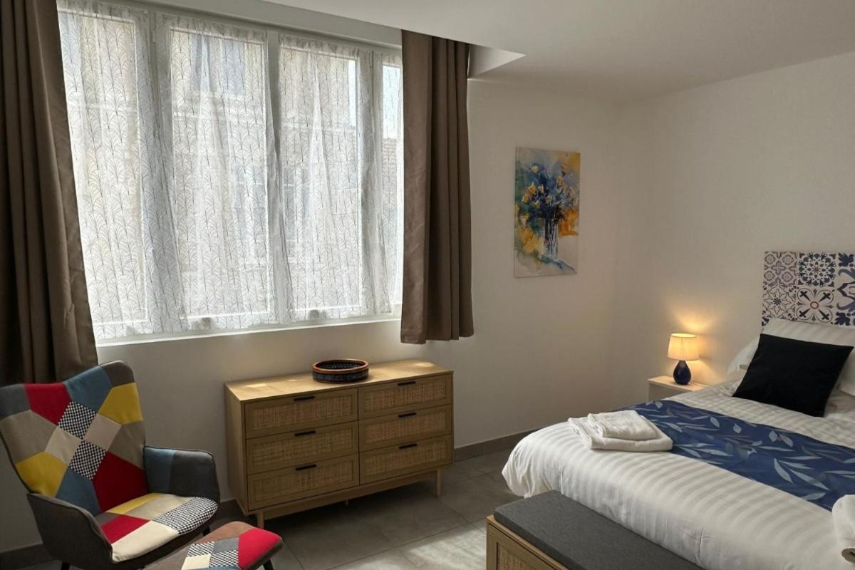 Appartamento La Belle Prise Matougues Esterno foto